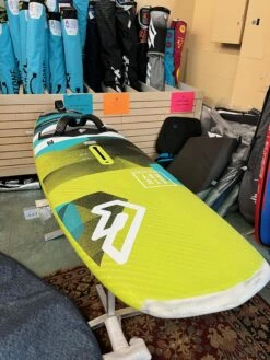 Fanatic Stubby 82 USED 2019 Windsurfing Board W/ Bag 18 Fanatic Stubby 82 USED 2019 Windsurfing Board W/ Bag -Dakine Sale IMG 6856 scaled 1