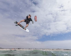 Duotone Neo SLS Kiteboarding Kite 2022 -Dakine Sale Screen Shot 2021 10 18 at 3 42 08 PM